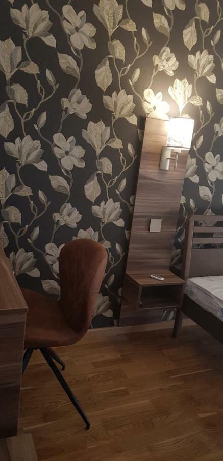 Uki-Modern Apartment With Parking نوفي ساد المظهر الخارجي الصورة